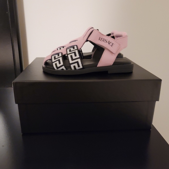 Versace Toddler Greca Sandals Size 24 (7 us) - Picture 5 of 7